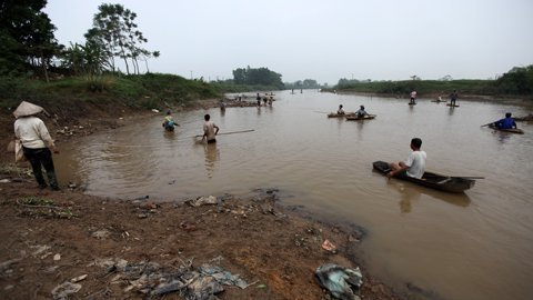 Những buổi bắt cá thường kéo dài từ sáng sớm đến tận trưa.