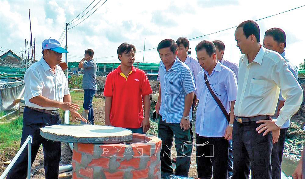 nuôi tôm siêu thâm canh, nuôi tôm, nuôi tôm thâm canh, nuôi tôm Cà Mau, bệnh tôm