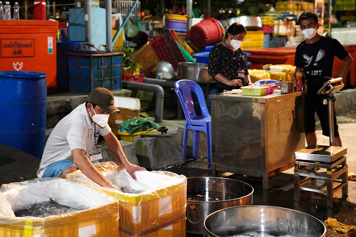 chợ đầu mối