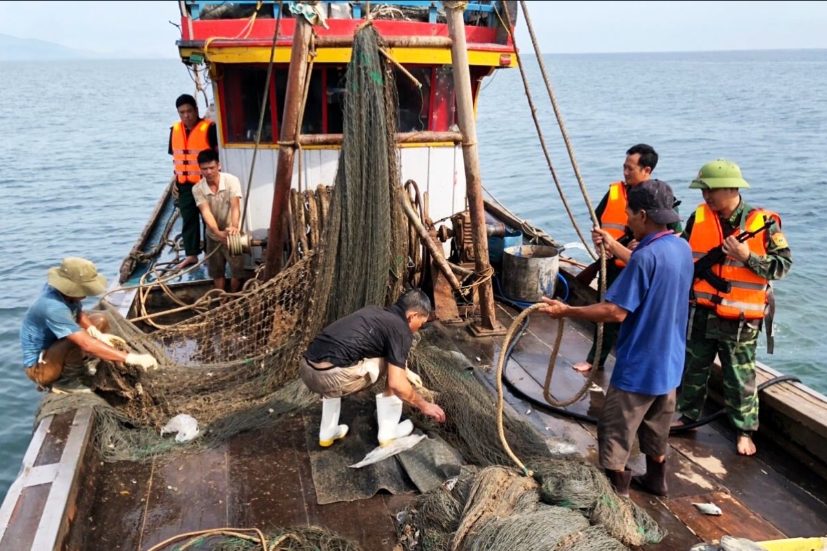 Khai thác thủy sản