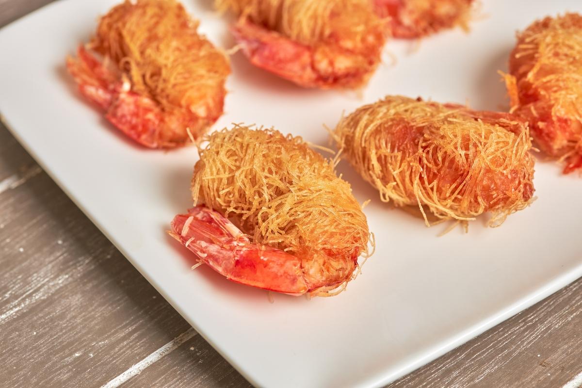 Tôm cuộn sợi kataifi