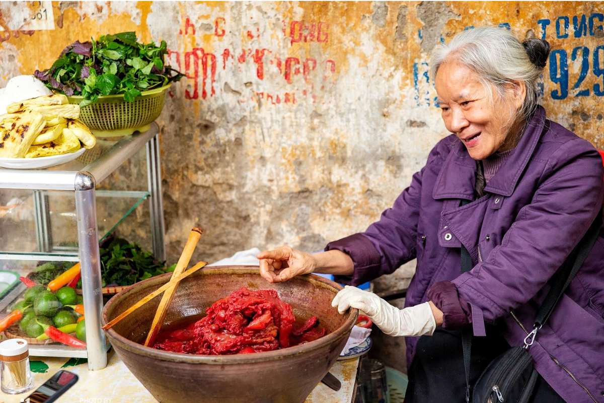 Sứa đỏ đã trở thành 1 biểu tượng ẩm thực đường phố
