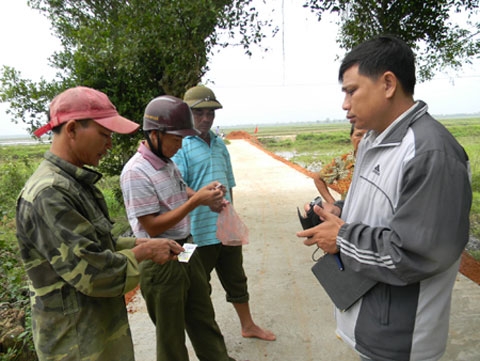 bắt cua bằng thuốc