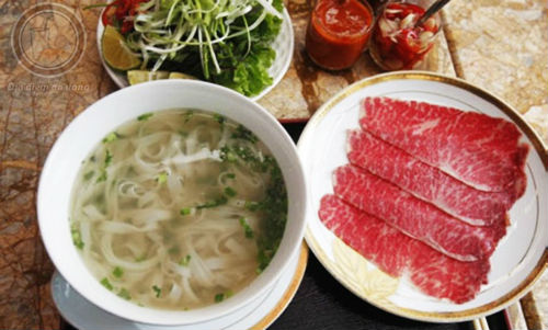 Phở bò Kobe.