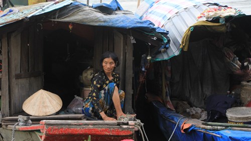 căn nhà chắp vá