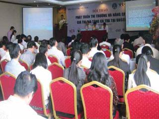 hoi thao thi trường cá tra