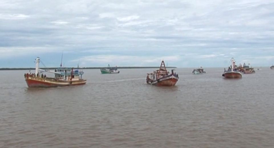 khuyen khich ngu dan