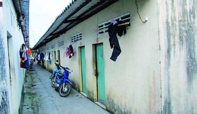 Nhà trọ cho thuê tháng tại KCN Hòa Trung vắng bóng công nhân