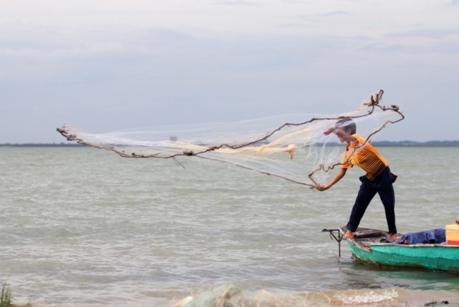 Tây Ninh đẩy mạnh phát triển nghề nuôi thả thủy sản