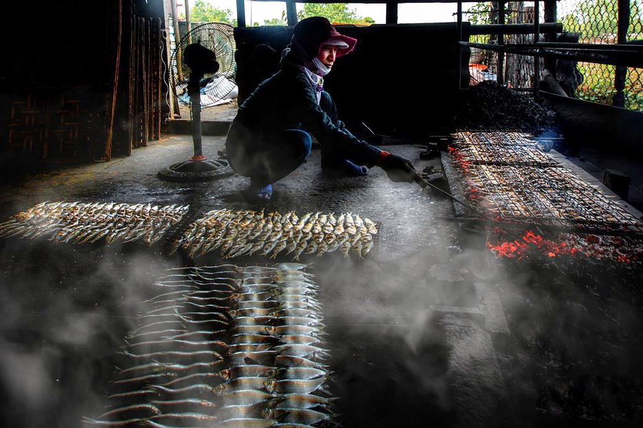 Thơm ngon cá nướng ở làng nghề nổi tiếng Nghệ An