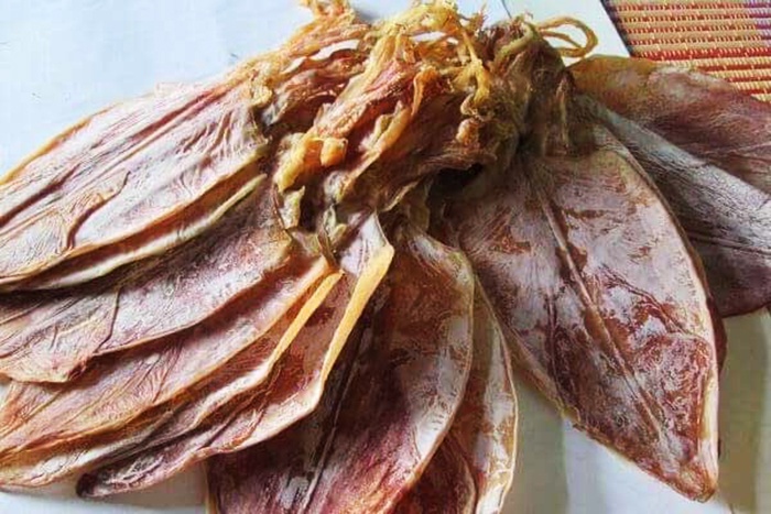 Giá mực khô tăng nhẹ