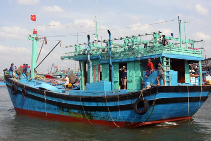 Vươn khơi đón tết