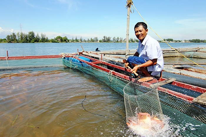 Một đời gắn bó sông nước