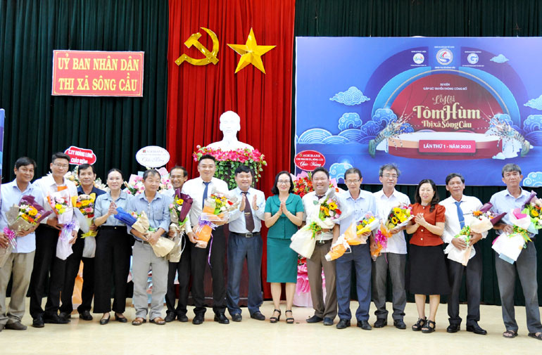 Lễ hội tôm hùm