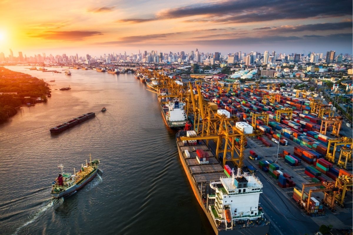 Điểm nghẽn trong Logistics