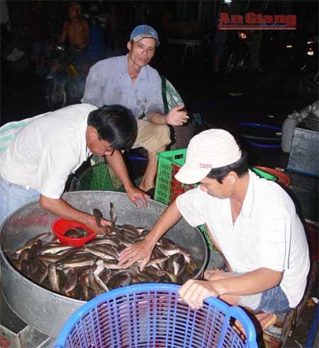 Nơi kiếm cơm của dân nghèo