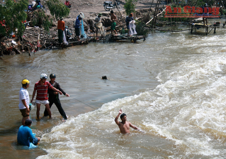 Chai lưới