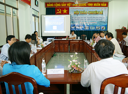 Quang cảnh hội thảo