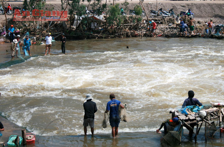 lũ, nước chảy