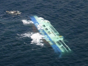 Tàu Baltic Ace chìm dưới mặt nước giá lạnh ở biển Bắc (Nguồn: mstarz)