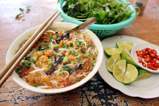 Ẩm thực Việt Nam, Ảm thực truyền thống, Bún tôm, bún tôm Quảng Yên