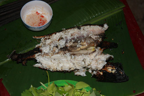 cá lóc nướng trui