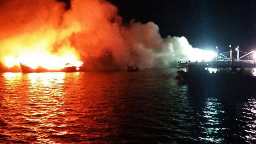 Cháy tại cảng cá Tiên Châu, 7 tàu cá bị hư hại