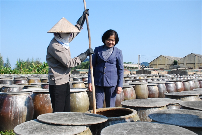 cơ sở làm mắm