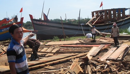 đóng tàu gỗ