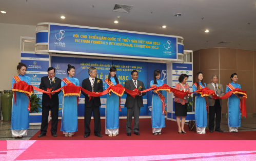 khai mac hoi cho thuy san