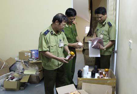 kiem tra san pham gia