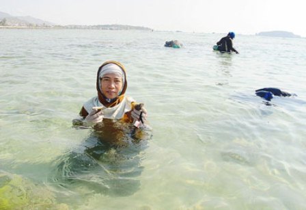 lặn bắt tôm hùm