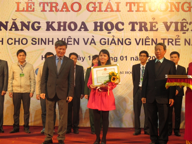 Tôn Nữ Hải Âu
