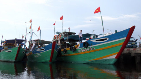 tàu cá hiện đại