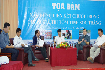 thảo luận ở hội thảo