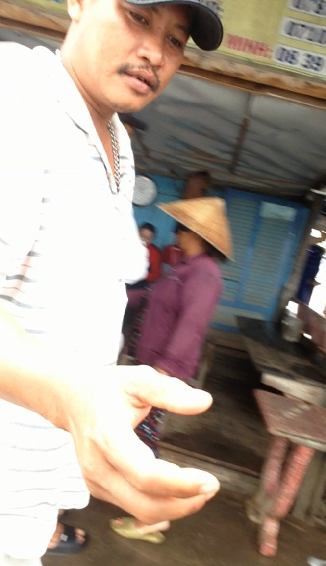 thu tiền bến tàu