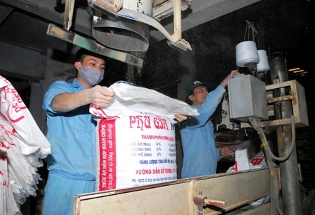 thức ăn chăn nuôi