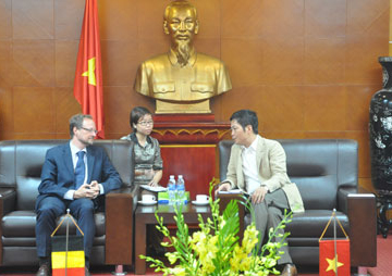 trần tuấn anh