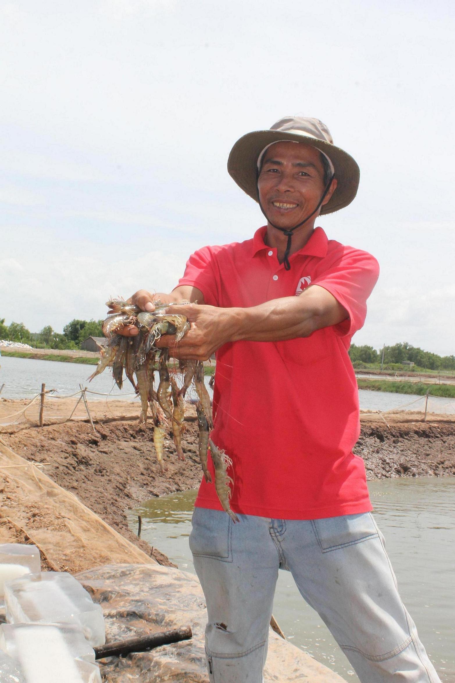 dân tự bơi