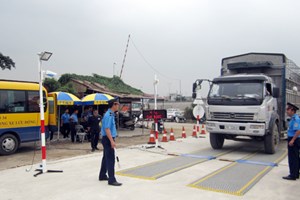 xe quá tải
