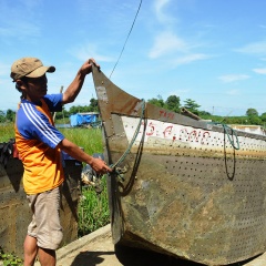 Hiệu quả nuôi cá bằng “lồng thuyền” ở Quảng Trị