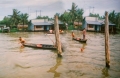 Những chiêu "gia truyền" dụ cá, mò tôm ở miền Tây