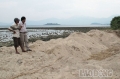 Khánh Hòa: Băm nát bãi cát vôi quý hiếm ở bờ biển
